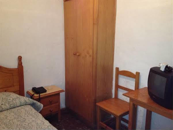 Pension Americano Альмерия Экстерьер фото